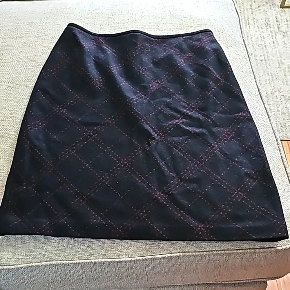 Ann Taylor LOFT Formal wool skirt blk sz 12